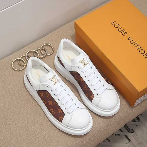 ルイヴィトン靴コピー   定番人気2022新品  Louis Vuitton ルイヴィトン靴0112
