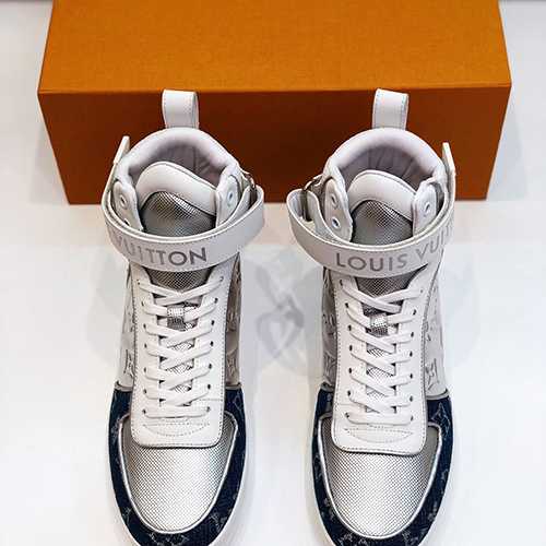 ルイヴィトン靴コピー 2022大人気NO.1 Louis Vuitton ルイヴィトン靴0017
