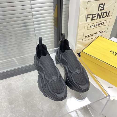 フェンディ靴コピー 男女兼用 定番人気2022新品  FENDI フェンディ靴0016