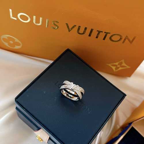 ルイヴィトンアクセサリーコピー  2022定番人気 Louis Vuitton ルイヴィトンアクセ