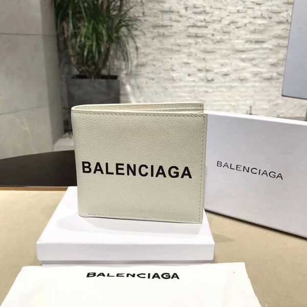 18AW バレンシアガスーパーコピー BALENCIAGA シンプルロゴ折りたたみ財布 18011