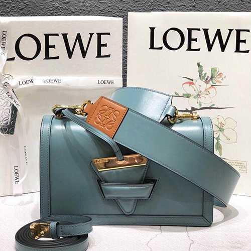 ロエベバッグコピー 定番人気2021新品  Loewe  ロエベバッグ00022