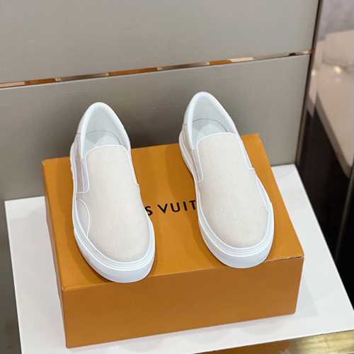 ルイヴィトン靴コピー   2022新品大人気NO.1  Louis Vuitton ルイヴィトン靴0132
