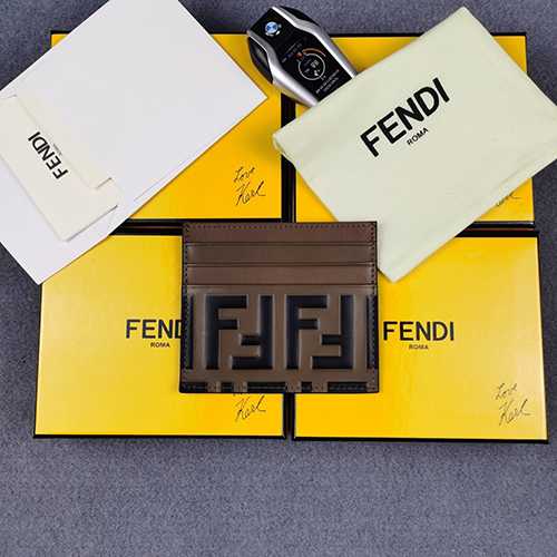 フェンディ財布コピー 2021新品注目度NO.1 FENDI フェンディ財布0050